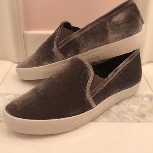 Joie Huxley slip on sneakers size 39